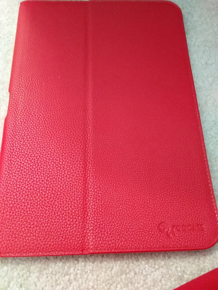 Roocase Red Tablet Case  Or Small Laptop.  11 X 7  1/2 - Изображение 3 из 3
