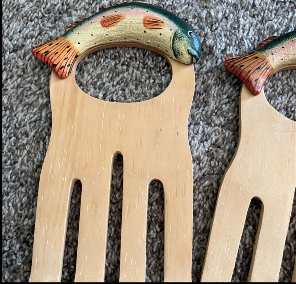 Set of 2 Salad Serving Hands Wood Salad Grabbers Natural Salad Forks 🐠