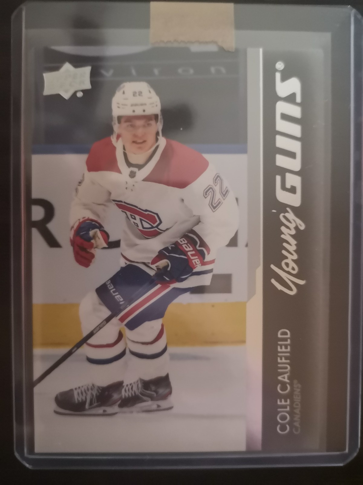 2021-22 Upper Deck Series 1 - Young Guns Cole Caufield #201 (RC)