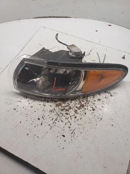 Угловой/парковочный фонарь для водителя парковочный фонарь поворотник подходит для 97–03 GRAND PRIX 1143027 - Изображение 2 из 4