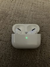 GENUINE APPLE AIRPODS PRO 1ST GENERATION WITH WIRELESS CHARGING CASE A2190 NICE 