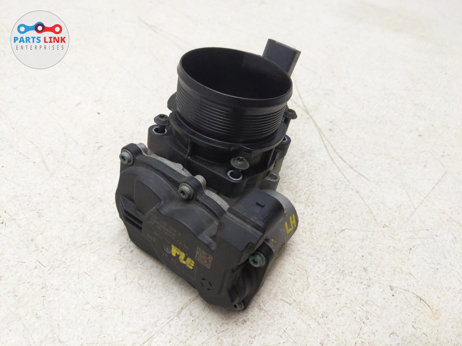 2016-2020 BENTLEY BENTAYGA LEFT THROTTLE BODY AIR INTAKE VALVE SENSOR ASSEMBLY