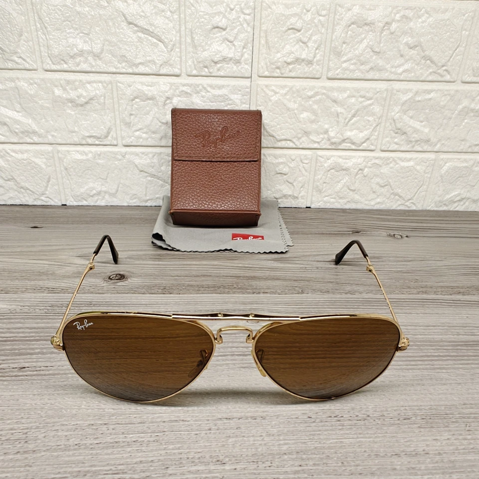 Vintage Ray Ban Folding Aviator - Gold Blue Lens, photo 2 of 5