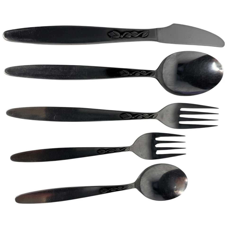 VINTAGE TULIP TIME HOLLAND AMEFA 1 - 5 PC PLACE SETTING Preowned - Image 2 of 4