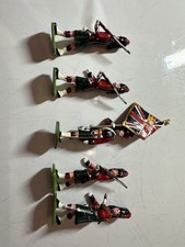 Frontline Figures Highlanders Colour Party Set Black Watch w/ Flags   6 pcs