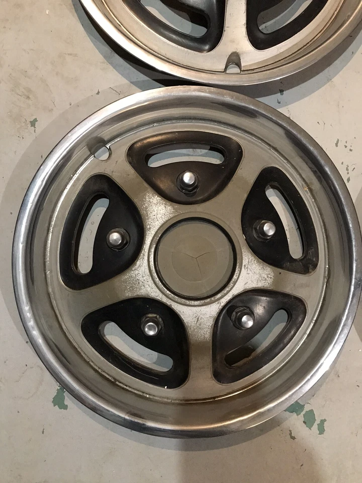 Tapacubos tapacubos tapacubos para camioneta Ford Bronco Ranger F100 F200 1973-1979 Foto 2 de 4