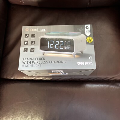 Goodmans Alarm Clock with QI Wireless Charging Nightlight LED