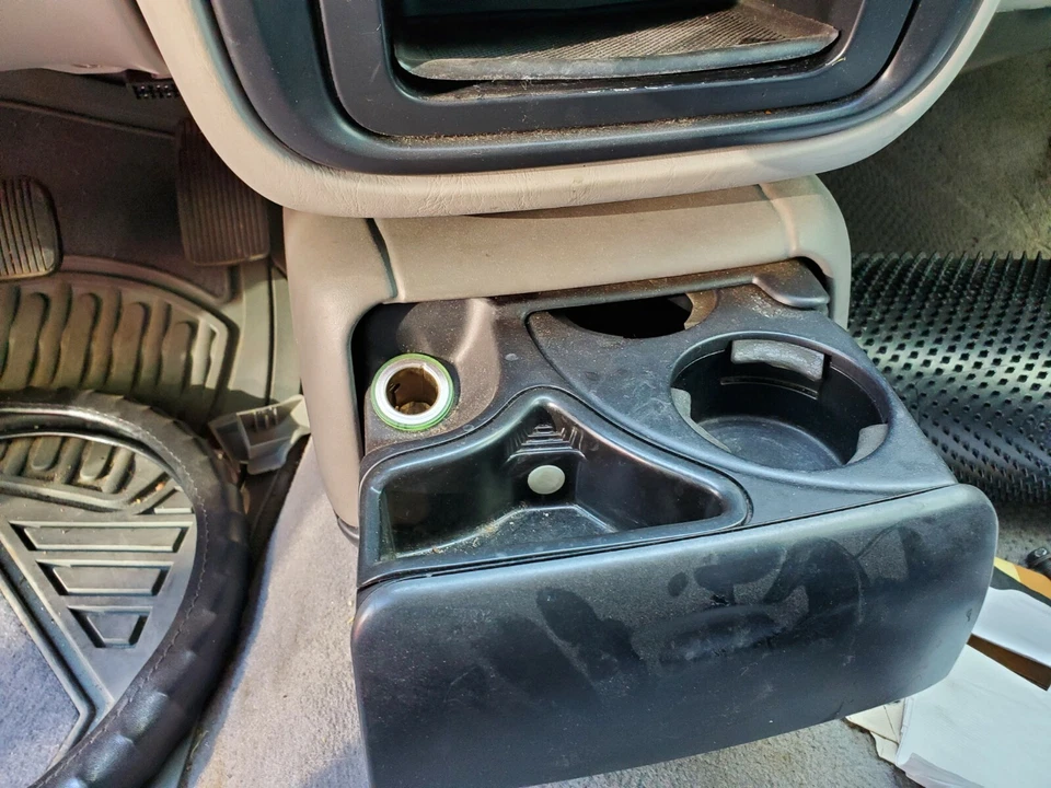 LINCOLN CONTINENTAL 1998-1999-2000-2001-2002 PORTAVASOS Foto 2 de 3