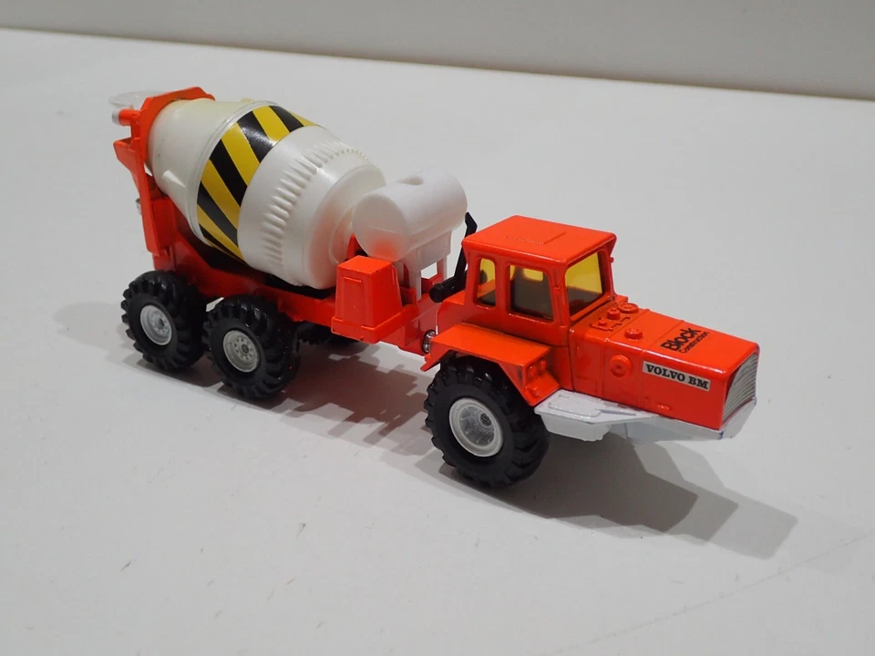 CORGI TOYS 1156 VOLVO BM 860 S WHIT RAPIER MIXER CON SCATOLA (3) - Immagine 3 di 4