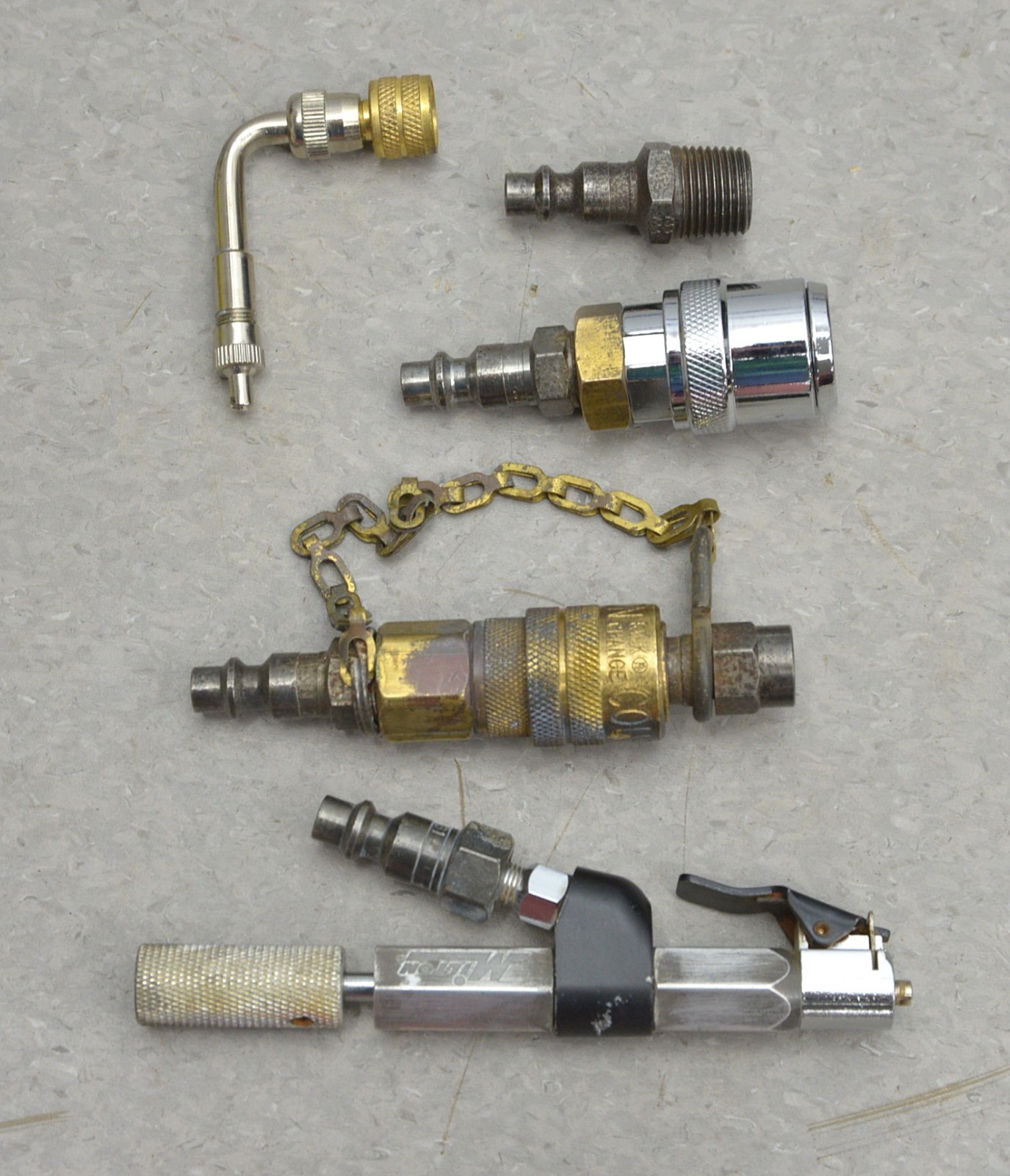 Milton Industrie 17-6F-506 Universal High Flow Safety Tire Inflator Kit Military