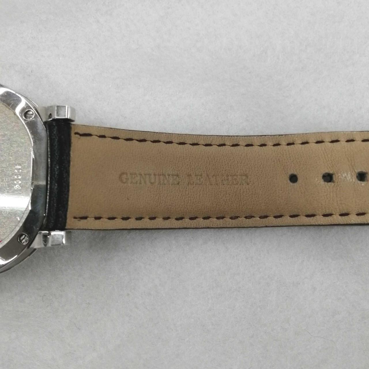 Burberry BU9009 Quartz Men’s Leather Strap Analog Watch Used thumbnail 7