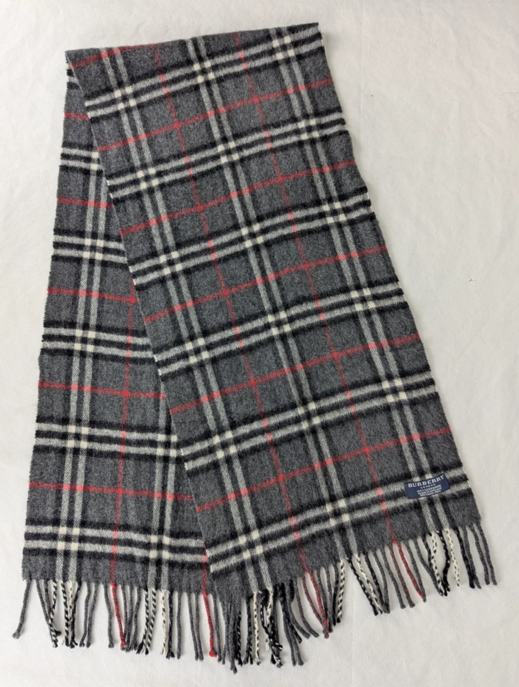 Burberry Cashmere Check Scarf Gray | Unisex | Premium Winter Accessory