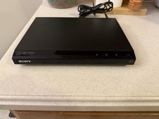 Sony DVP-SR210P DVD Player with Progressive Scan  Multi-Format Media Playback