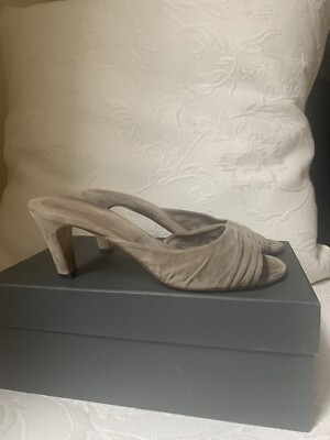 Roberto Del Carlo decollete suede tortora con tacco ricoperto