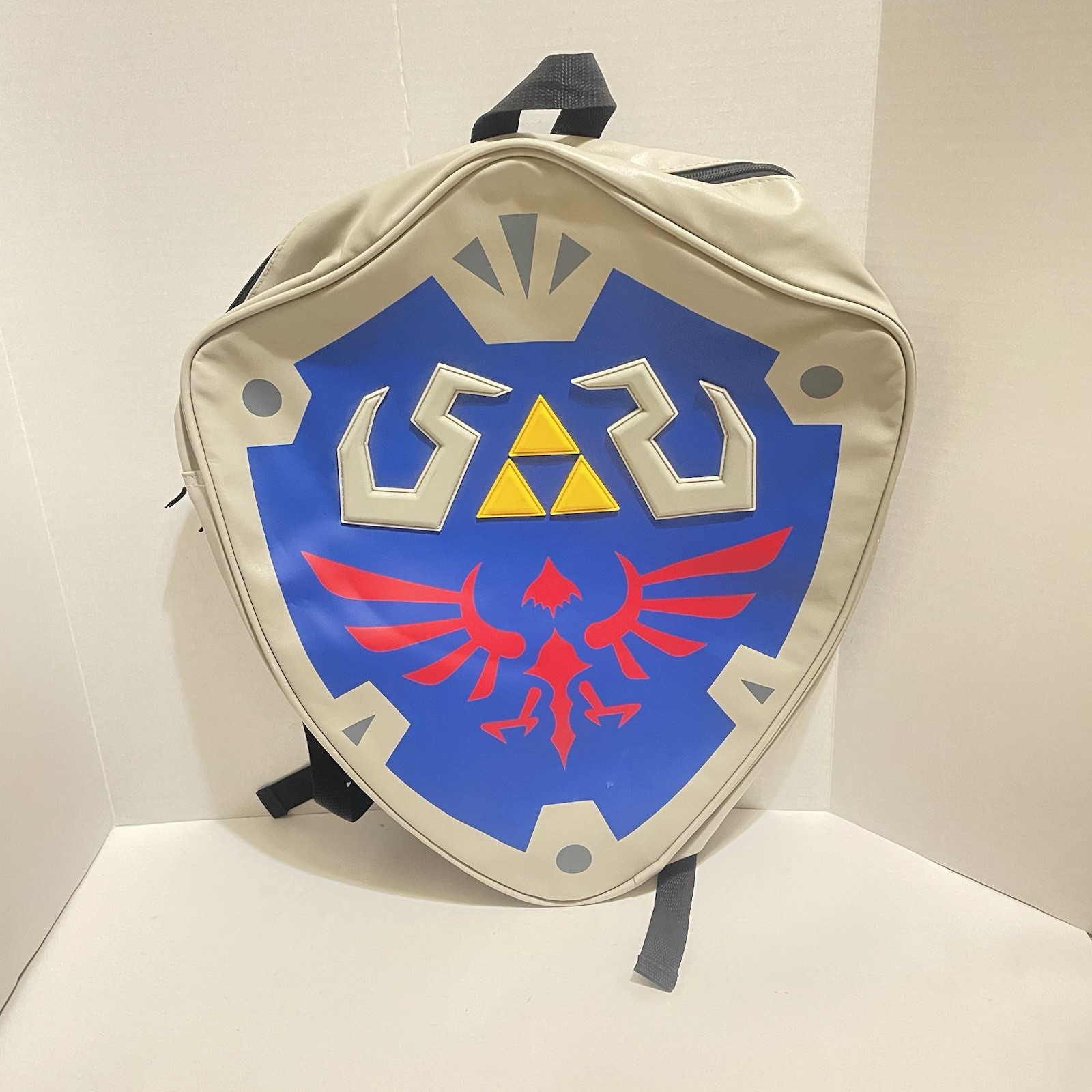 The Legend of Zelda Skyward Sword Hylian Shield Backpack 2015 Nintendo Authentic