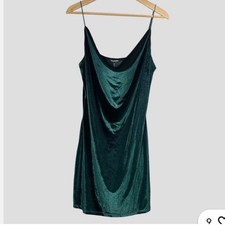 NWT True Religion Velvet Mini Dress Size M Emerald Green Spaghetti Straps