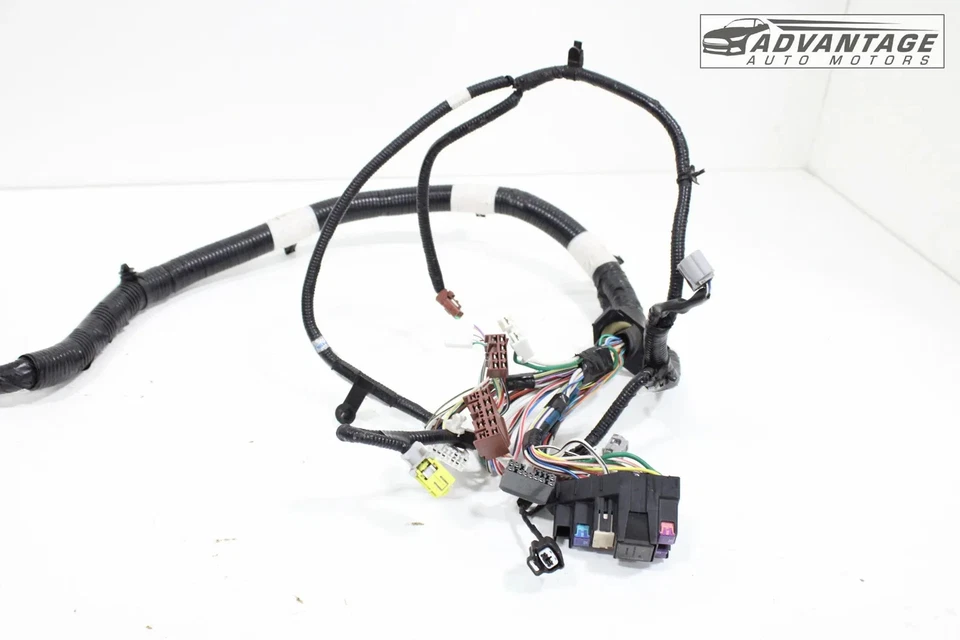 Subaru WRX 2021 2,0 L H4 sala de motores mamparo cableado arnés y fusible OEM Foto 3 de 4