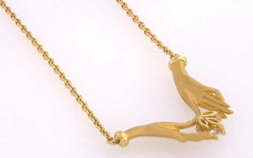 Carrera Y Carrera Diamond, Yellow Gold “Las Manos” Necklace - Picture 6 of 9