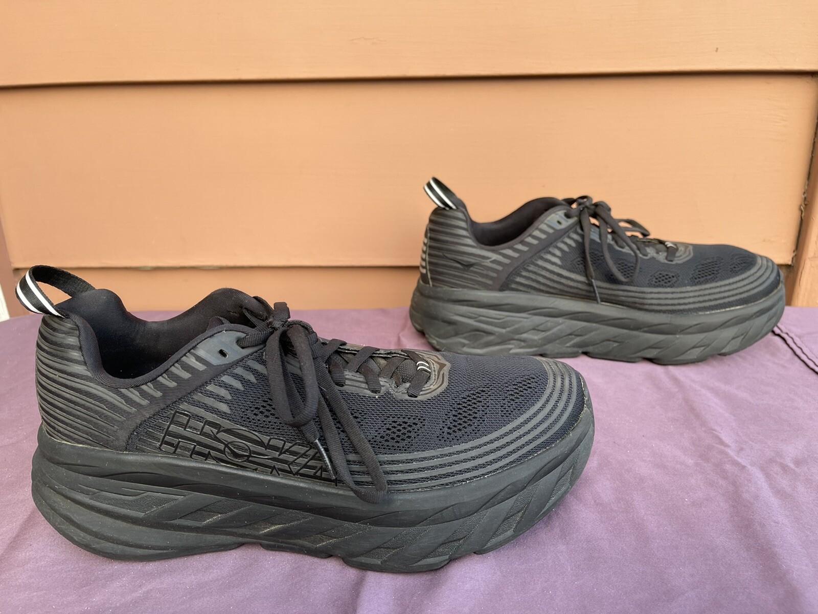 RARE EUC Hoka One One Bondi 6 All Black Women US 10.5 Hiking Running Shoes D5 image 7