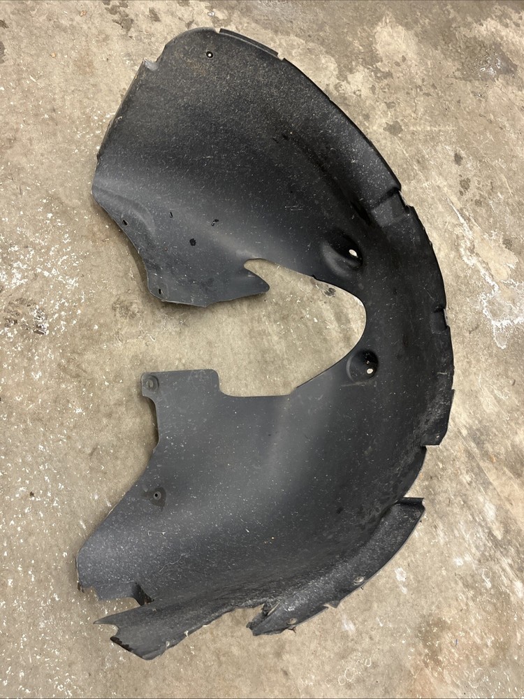Porsche Cayenne 92A Front Right Inner Fender Wheel Liner Panel