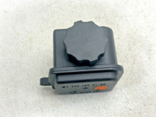 2001 MERCEDES BENZ C320 POWER STEERING PUMP FLUID RESERVIOR OEM A 000 460 01 83