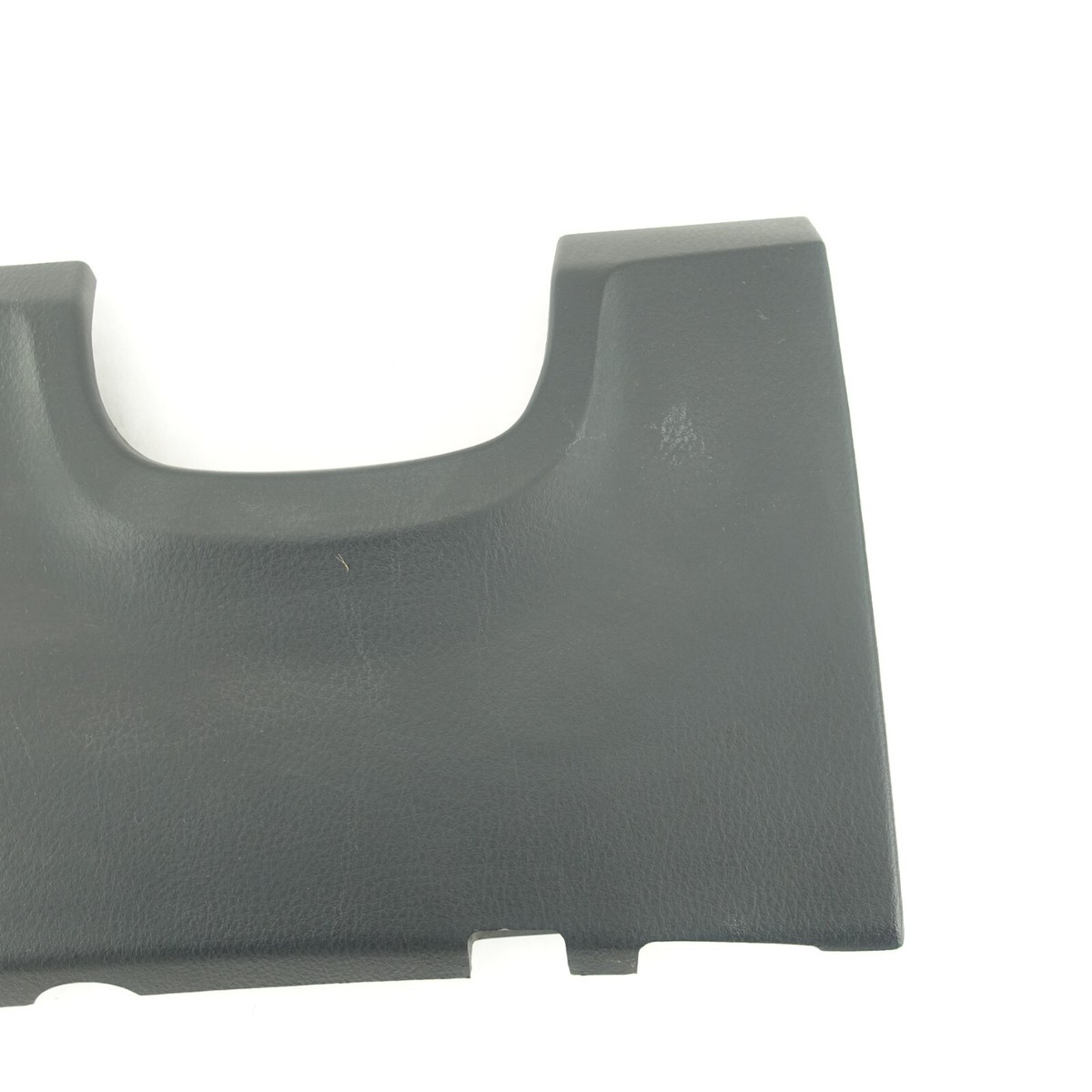 2002-2005 Ford Thunderbird Bolster Knee Lower Dash Trim 2002-2005 Ford Thunderbird Bolster Knee Lower Dash Trim