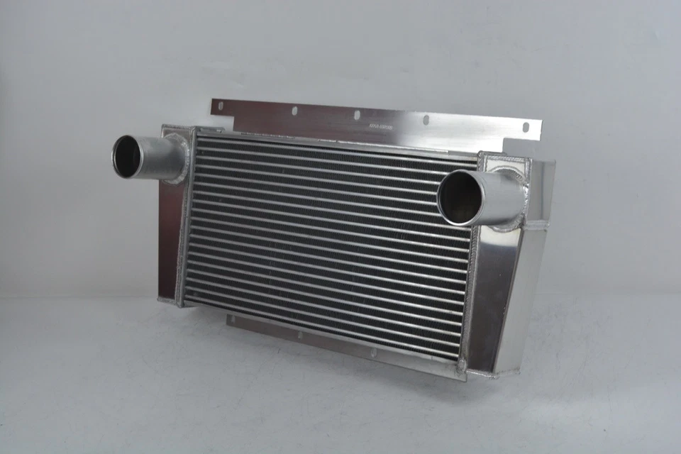 Refrigerador de ar de carga para International Navistar Bus 4700 4800 4900 Series 1984-2006 - Imagem 4 de 4