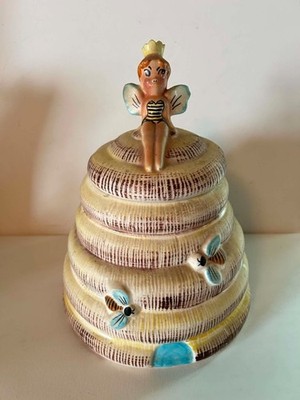 Vintage 50's Starnes Sierra Vista Queen Bee Cookie Jar CA. Pottery Beehive RARE!