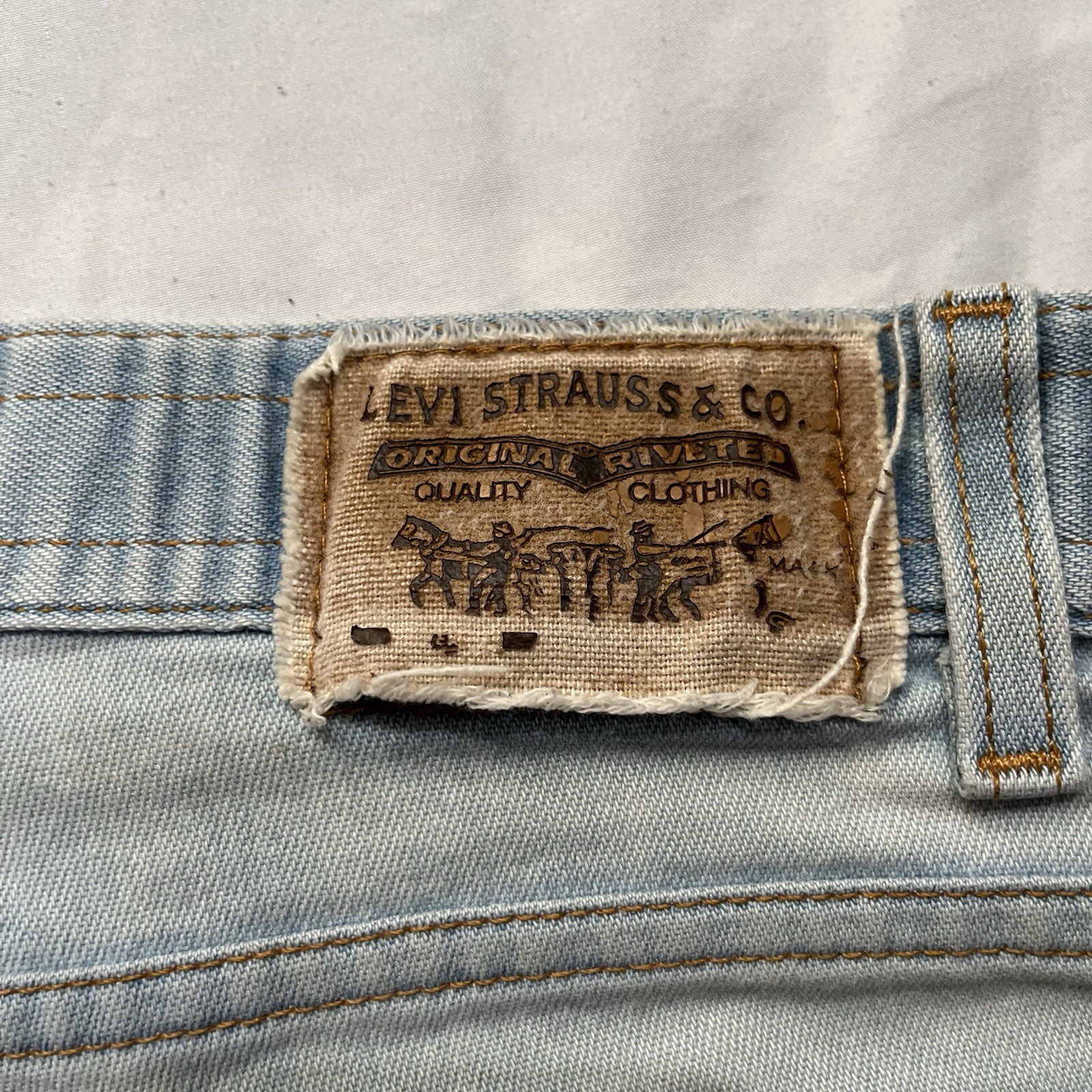 Vintage 80’s Levi's 857 38x32 Orange Tab Light Blue Distressed Flared Jeans  thumbnail 5
