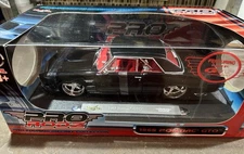 Maisto Pro Rodz 1965 Pontiac GTO 1:18 Diecast Muscle Car Restomod Pro Touring