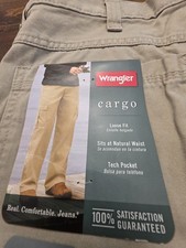NWT MEN'S Wrangler Cargo 36 X 34 Relaxed Fit TECH 7 Pocket KHAKI KHAKIS Pants
