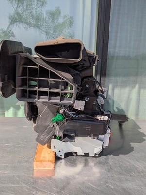 Nissan Leaf Heater and Blower Assembly  -  Complete - PTC Heater + A/C Core