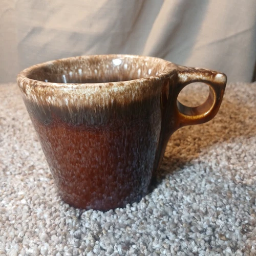 Hull Pottery Oven Proof Brown Drip Glaze Coffee Mug Tea Cup USA O handle Vintage