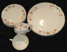 Vintage Hall Pottery "Autumn Leaf" Dinnerware: Breakfast & Bread Plates & Cups