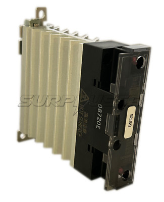 Omron G3PJ-225B Solid State Relay With Heat Sink, 24Vdc, 25 Amp, DIN Rail, 1Ø