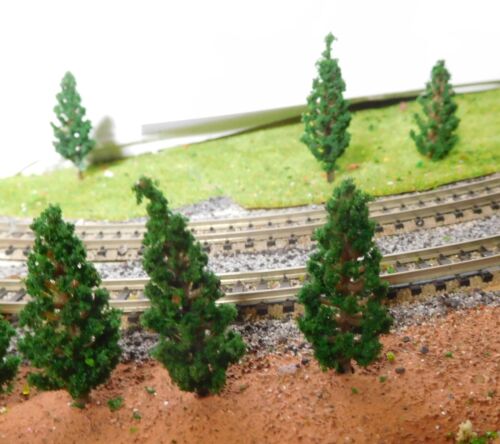 20 Dark Green Fir Trees, 48 mm High - Picture 7 of 12
