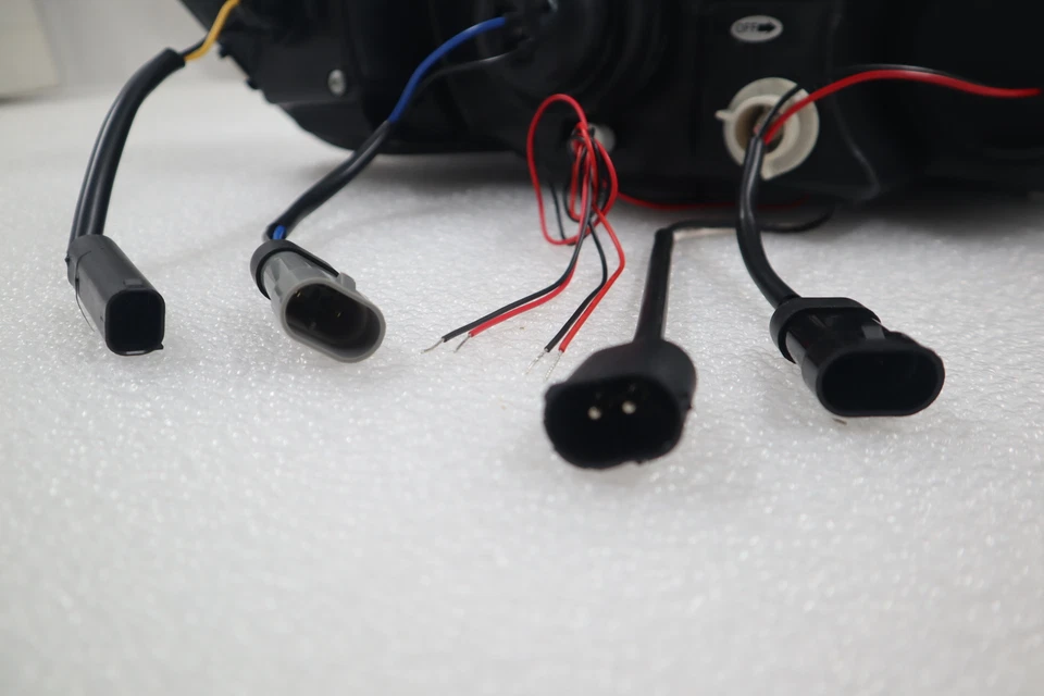 Black 1996-2002 BMW Z3 LED Halo Projector Headlights Head Lamps Pair Left+Right — 第 2/4 张图片