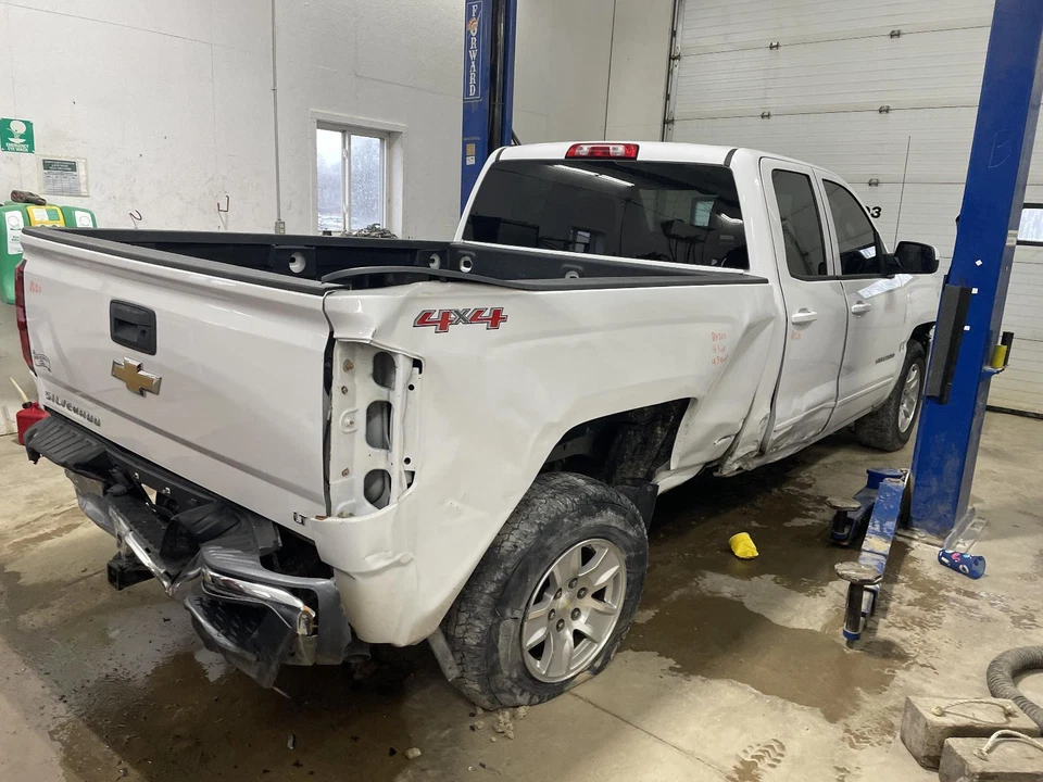 Conjunto de bomba y motor ABS usado se adapta a: Chevrolet Silverado 1500 2016 camioneta Asse Foto 3 de 4
