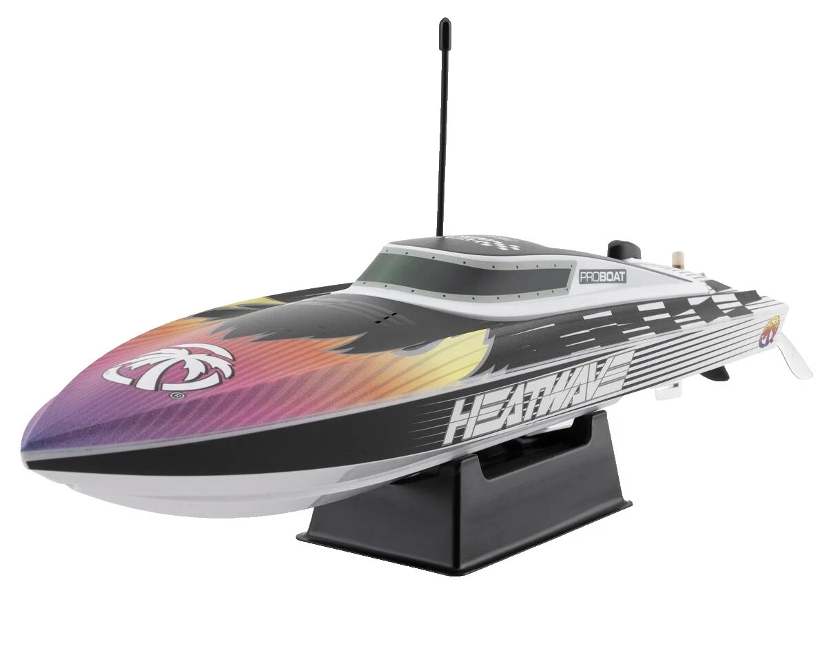 1:8 Scale RC Boat & Watercraft