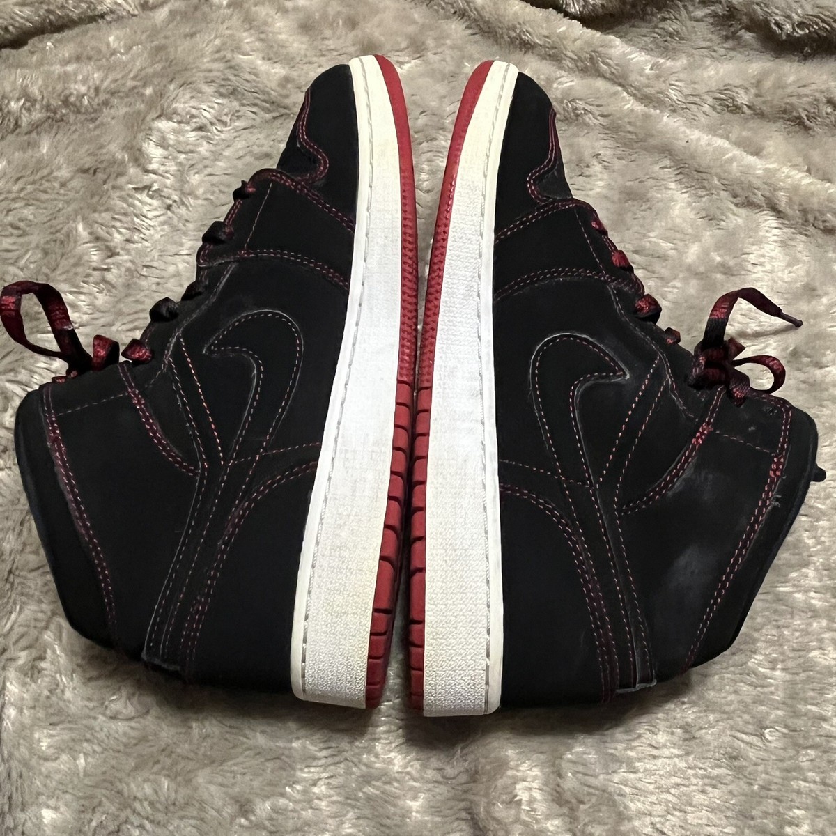Nike Jordan 1 Mid Fearless Black Gym Red Sneakers CU6617-062