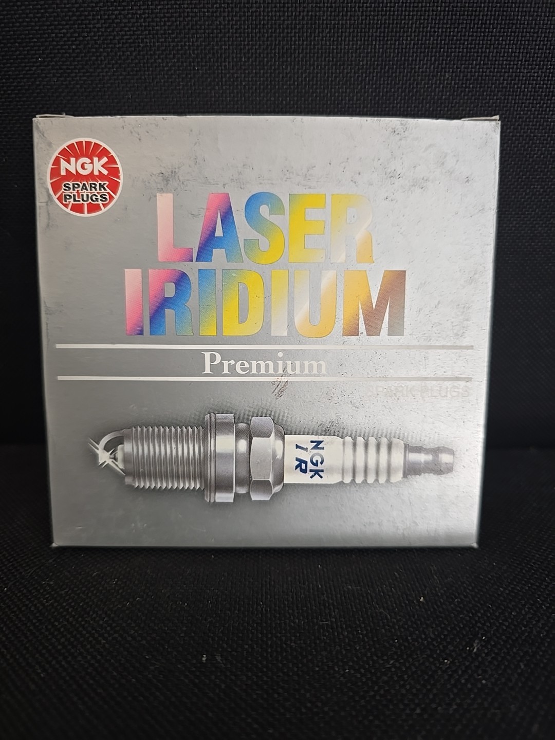 NGK 3787 LASER IRIDIUM Spark Plug ILTR6A-8G Pack of 4 NEW