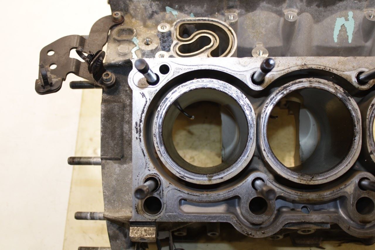 2014-2016 Maserati Ghibli S Q4 3.0L Engine Cylinder Block M156B 57K 228394 OEM