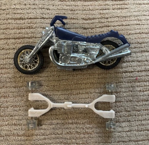 HOT WHEELS REDLINE RUMBLERS BLUE MOTORCYCLE ROAD HOG