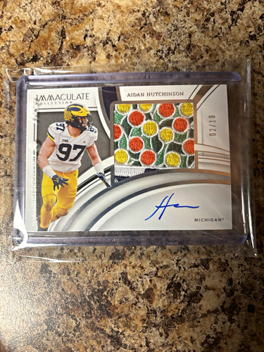 Panini 2022 Immaculate Collegiate Aidan Hutchinson PP31 RC Auto Patch 02/10