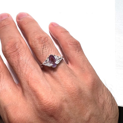 Vintage 925 Sterling Silver Genuine Marquise Amethyst & CZ 3Stones Ring 3.15g - Picture 2 of 10