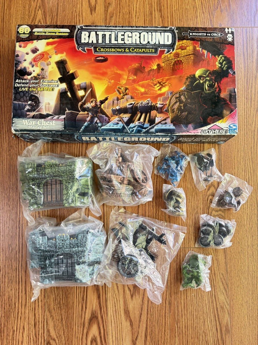 Battleground Crossbows Catapults Knights vs Orcs War Chest Starter Set  (Read)