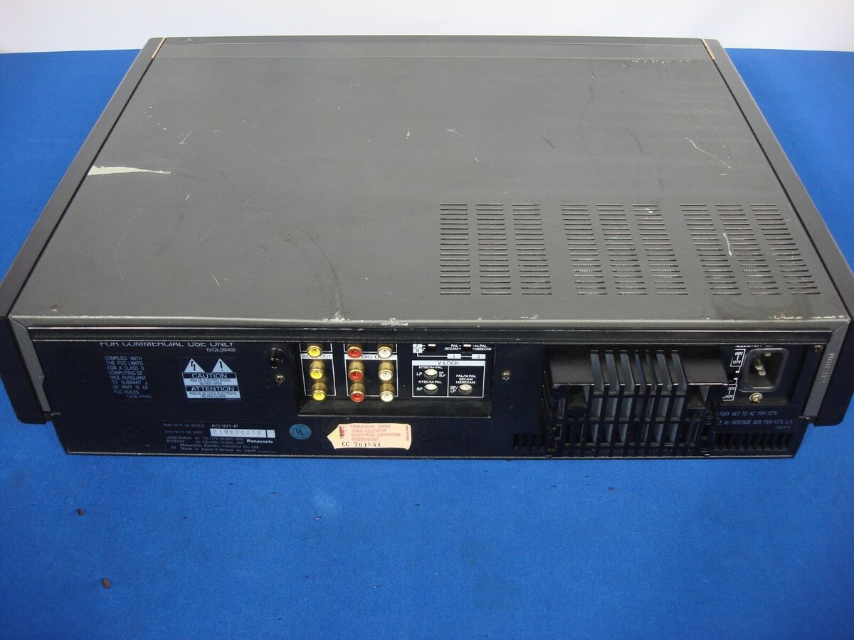 Panasonic AG-W1 MULTI SYSTEM VCR WORLD WIDE NTSC PAL SECAM Panasonic AG-W1 MULTI SYSTEM VCR WORLD WIDE NTSC PAL SECAM