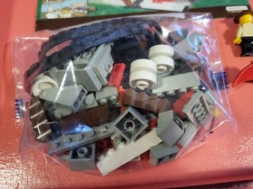 LEGO Adventurers #5934, Dino Explorer, 100% Complete with minifigures and manual