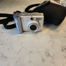Canon PowerShot A60 2.0MP Digital Camera - Silver
