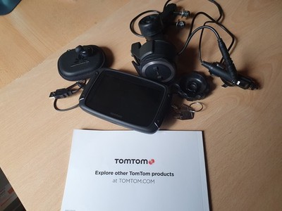 TomTom Rider 550 World Premium 4.3 Zoll GPS Navigationsgerät - Schwarz...